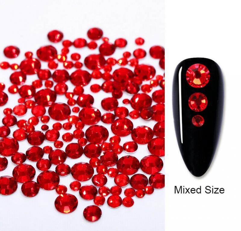 Vegyes méretű kristálykő 720 db 18 Light Siam