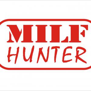 Milf Hunter 1 matrica (M1)