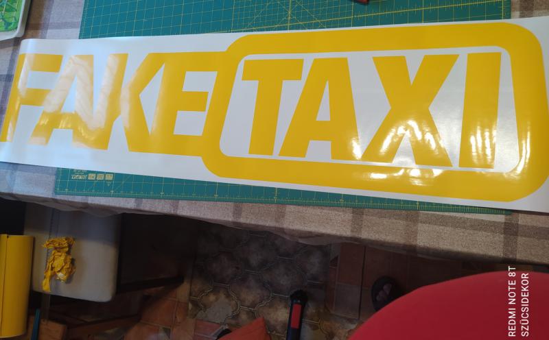 Fake taxi matrica (M2)