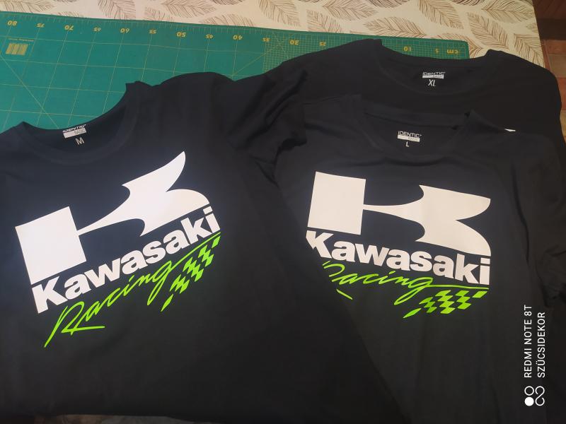 Kawasaki Racing póló (L-es)