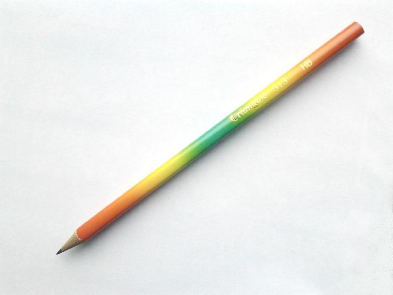 Grafit ceruza háromszögletű HB Triangulo Rainbow