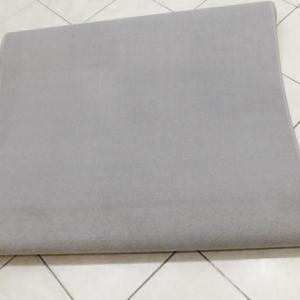 Velúr kész szőnyeg középszürke 100x200cm Akciós!