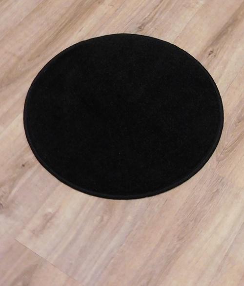 Kész szőnyeg  fekete kör 50cm átmérő