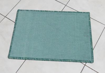 Komfortos lábtörlő kis szőnyeg középzöld 40x60cm