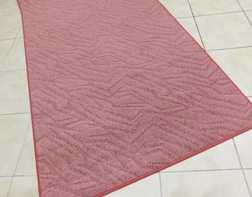 Mályva magában mintás kész szőnyeg 67x200cm