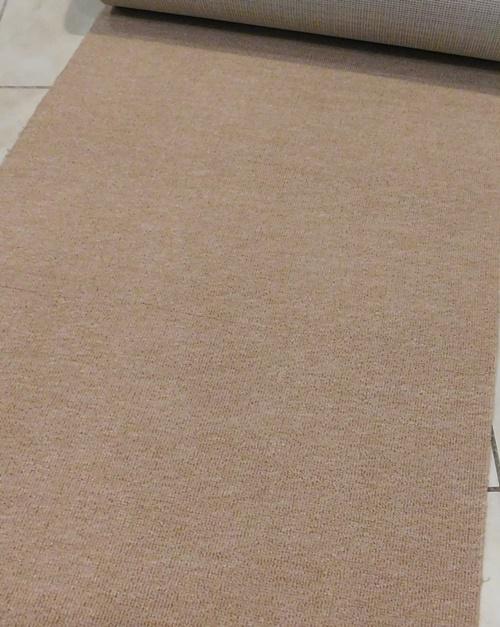 Padlószőnyeg maradék drapp buklé 100x200cm