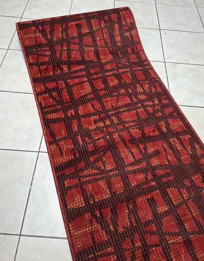 Szegett szőnyeg bordó mintás Mozi  67x260cm AKCIÓS!