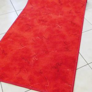 Kész szőnyeg piros mintás GT buklé 67x150cm