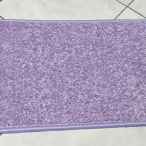 Komfortos lábtörlő kis szőnyeg lila kb: 35x50cm