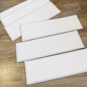 Lépcsőszőnyeg shaggy törtfehér SZGF 6020 négyzetes törés nélkül