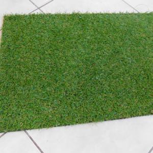 Szálas műfű kültéri szőnyeg lábtörlő 60x90cm GRASS