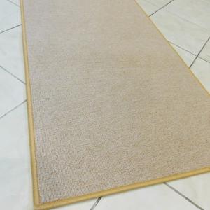 Szegett szőnyeg drapp buklé 80x200cm