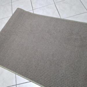 Szürkészöld velúr kész szőnyeg 80x200cm Leértékelt!