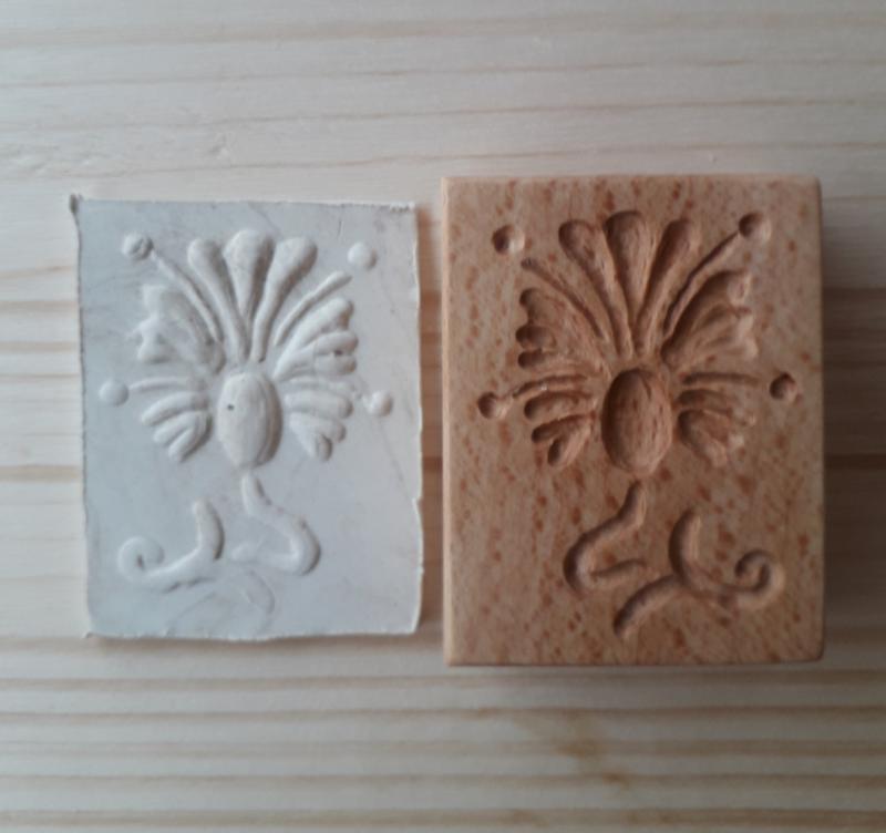 Sütipecsét, szekfű