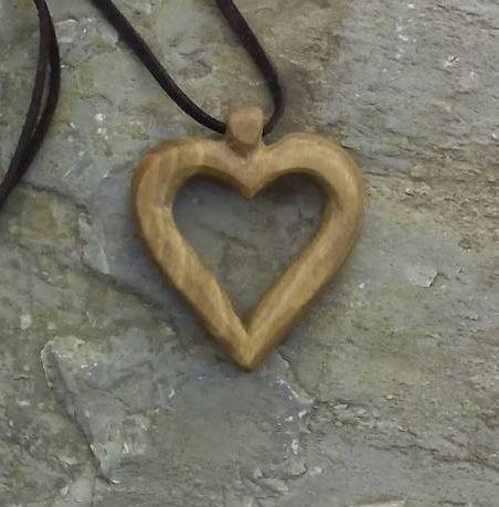 Szív alakú medál 4