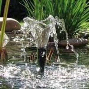 Pontec PondoVario 750  Szökőkút szivattyú