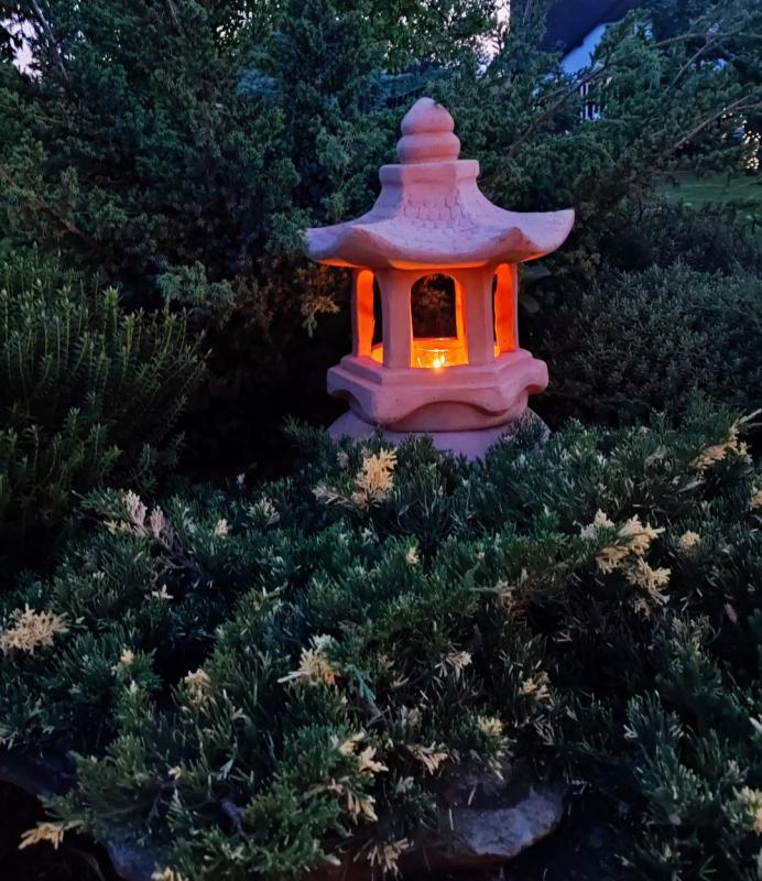 Kerti dekoráció - Rokkaku Yukimi