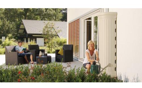 OSZLOPOS szürke színű fali esővízgyűjtő, 550 L