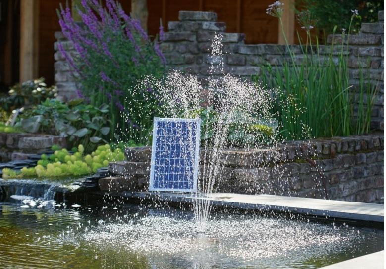 SolarMax1000 napelemes szivattyú + panel vízjátékhoz (1350l/h)