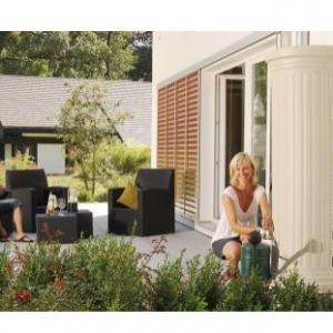 OSZLOPOS szürke színű fali esővízgyűjtő, 550 L