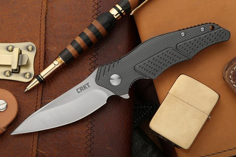 CRKT Outrage zsebkés