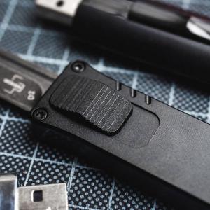 Böker Plus USB OTF 2.0