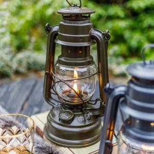 Feuerhand HURRICANE LANTERN BABY SPECIAL 276 több féle színben