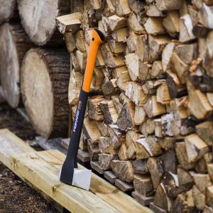 Fiskars X17 hasítófejsze - M