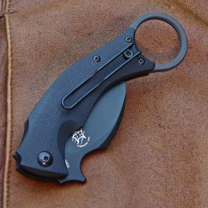 Fox FKMD Black Bird karambit zsebkés