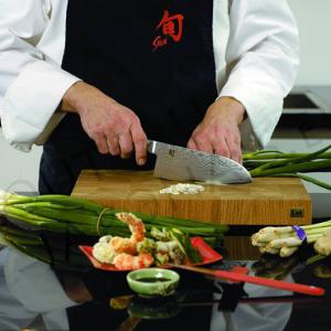 Kai Shun Classic Wide Santoku széles szakácskés 19 cm