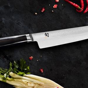 Kai Shun Premier Tim Mälzer Minamo Santoku szakácskés 18 cm