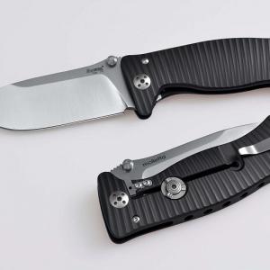 LionSteel SR1 Black zsebkés