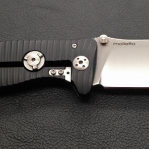 LionSteel SR1 Black zsebkés