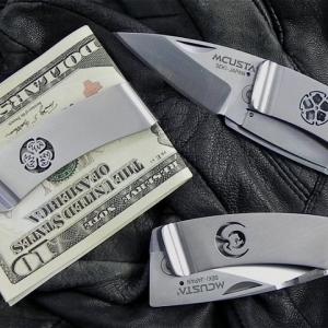 Mcusta Kamon Fuji "hegy" pénzcsipesz zsebkéskés