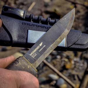 Morakniv Bushcraft Survival Black outdoor kés, 11742