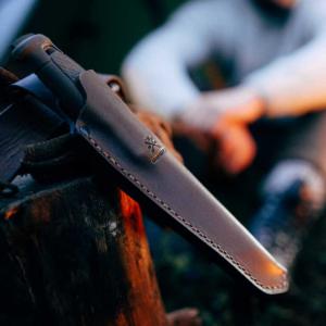 Morakniv Garberg Grand (S) bushcraft kés bőr tokkal