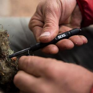 SOG Flint kubotan tűzgyújtó életmentő multiszerszám  kulcstartó