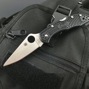 Spyderco Delica 4 Black zsebkés