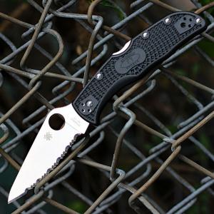 Spyderco Endela Black S zsebkés
