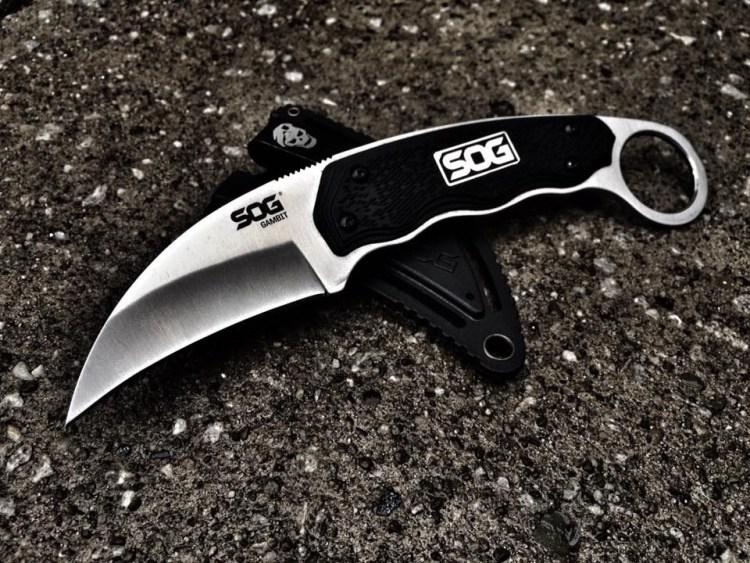 SOG Gambit karambit kés
