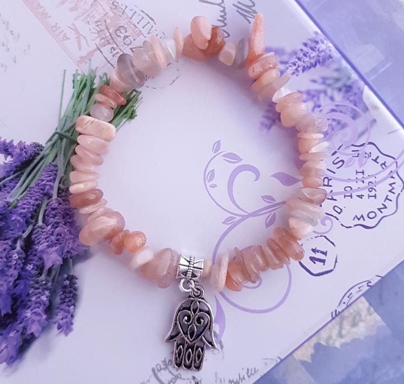 napkő karkötő Fatima keze medállal