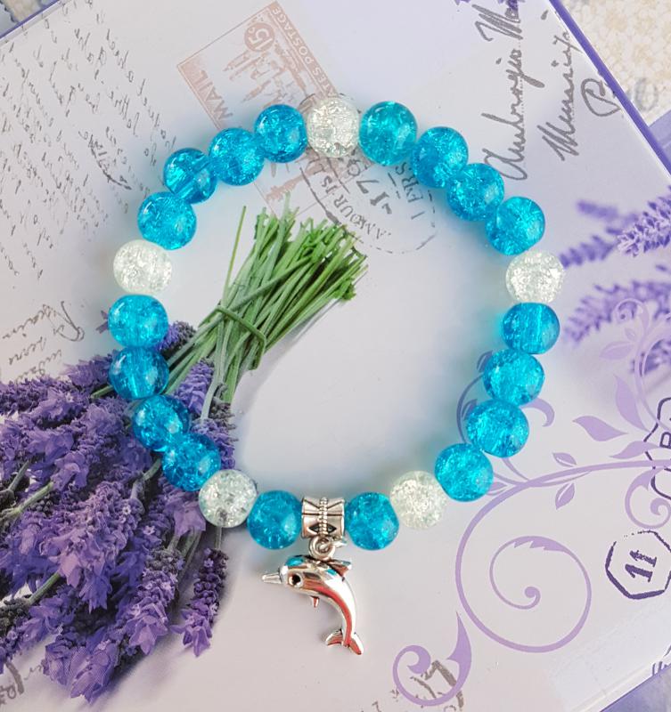 roppantott üveggyöngy karkötő delfin medállal