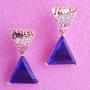 elegáns háromszög fülbevaló kék