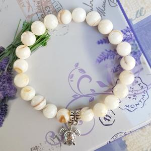 kagylóhéj gyöngy karkötő teknős medállal