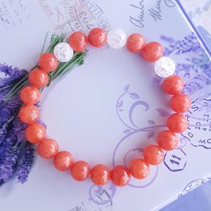 korall jade és roppantott hegyikristály gyöngy karkötő