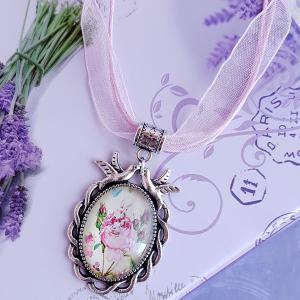 rózsaszín organza nyaklánc 18 x 25 mm-es medállal