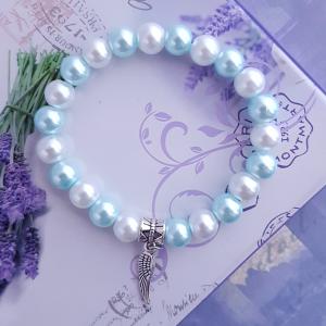 tekla gyöngy karkötő angyalszárny medállal