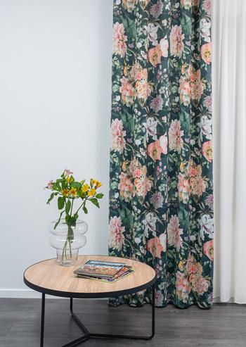 Dim out kész sötétítő függöny  Eva sötétzöld virágos 140x135cm 2db egyben