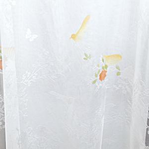 Fehér jaquard kész függöny színes madaras 215x300cm