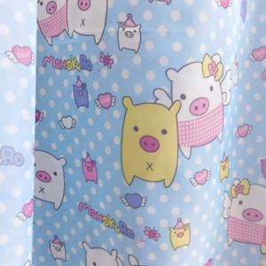 Gyerekmintás fényáteresztő függöny Malackás 180x400cm